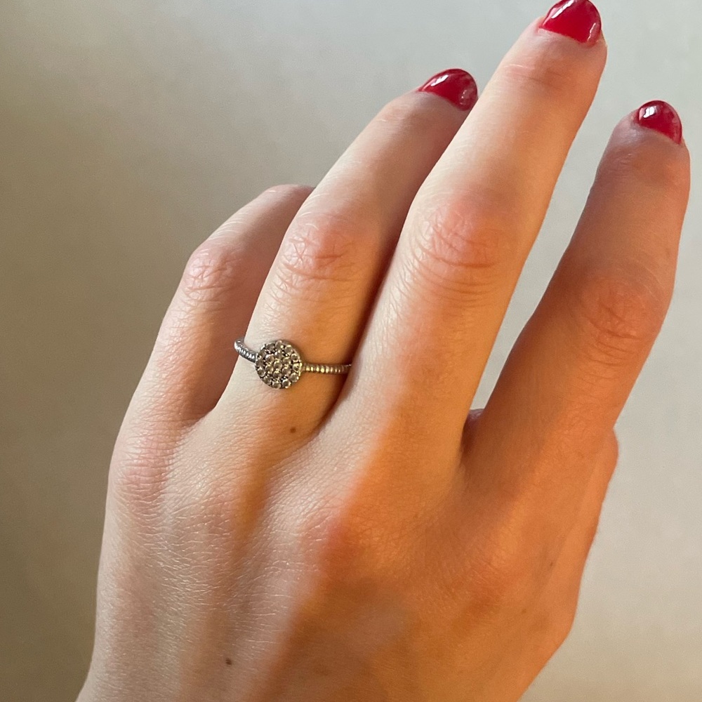 Sterling Silver Ring with crystals